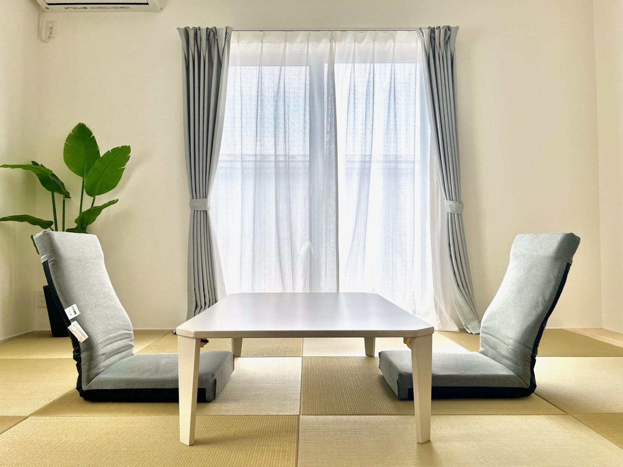 Roopt Collective House *
