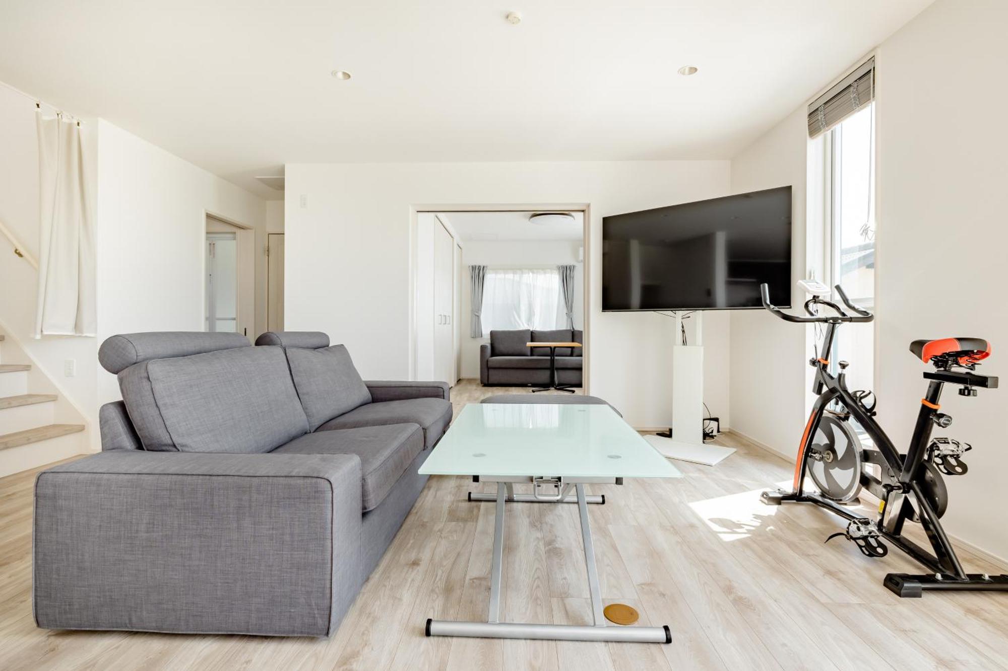 Roopt Collective House *